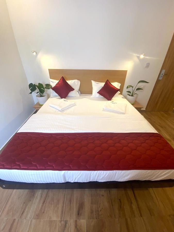 Hotel Bluestone Srikalahasti Eksteriør billede